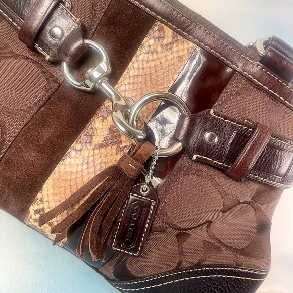 Coach Hamptons signature satchel - Picture 5 of 8